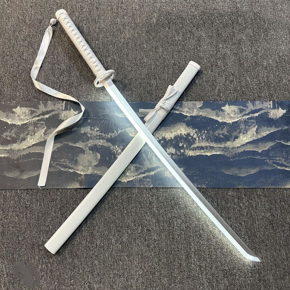 104cm Bleach Katana Led Light  – обзор и цена Black Clover Grimoire